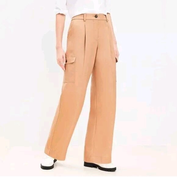 Ann Taylor LOFT Linen Blend Drapery Cargo Pants - Picture 3 of 13